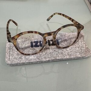 IZIPIZI Tortoise Shell Glasses
